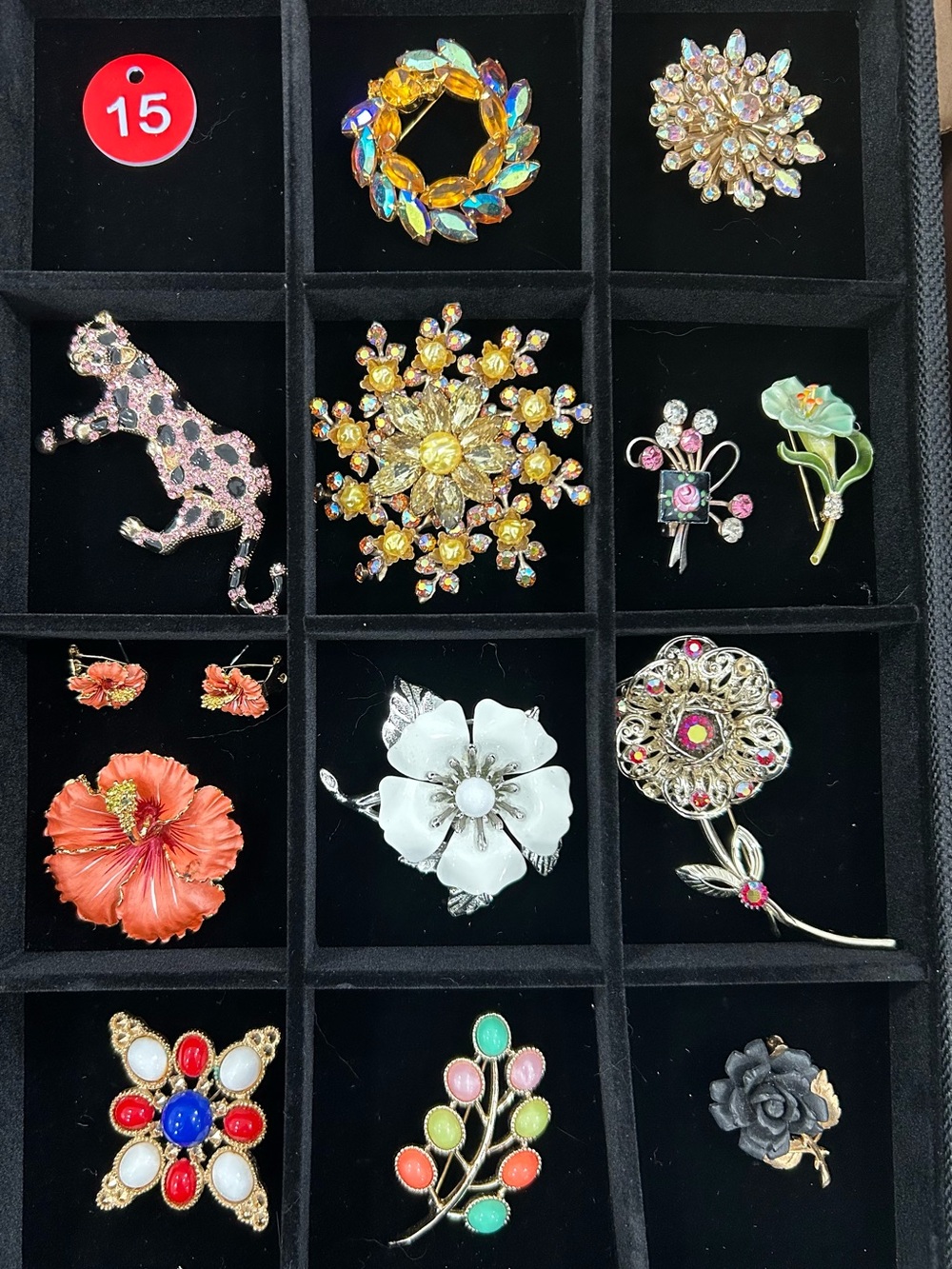 PREVIEW Brooches, Clip Earrings May 30th